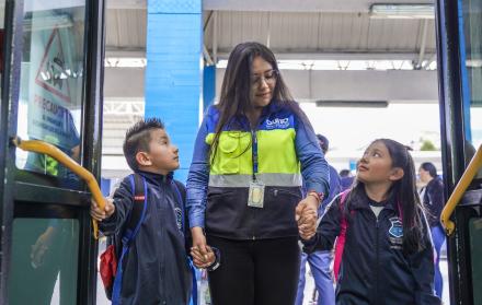 Trole y Ecovía para estudiantes