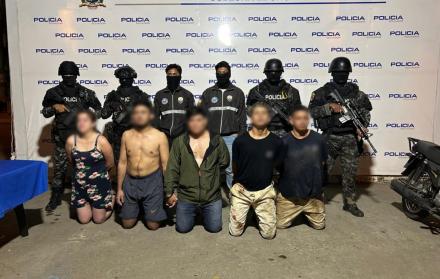 Los presuntos delincuentes habrían utilizado artefactos explosivos y realizado disparos contra locales comerciales.