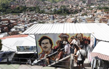 Mundo, Colombia, Medellín, Violencia urbana, Restauración urbana