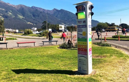 En parques de Quito como Itchimbía y Bicentenario, los ciudadanos pueden conocer los niveles de radiación, a través de solmáferos.