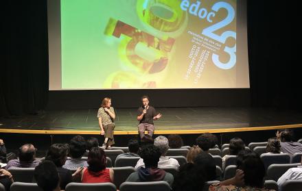 Conversatorio después de película de los EDOC