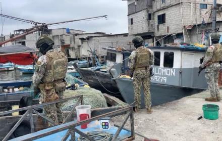 La Armada refuerza patrullaje tras ataque a barcos artesanales en Puerto Bolívar