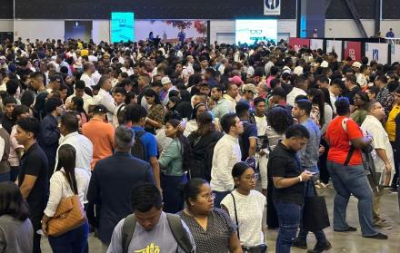 Demanda. Los asistentes triplicaron el número de las plazas ofertadas.