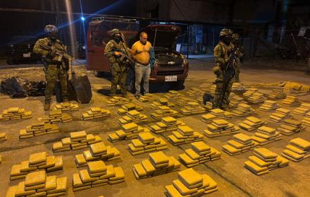 El Ejército informó este 8 de septiembre sobre la incautación de 800 bloques de marihuana y la detención de dos ciudadanos colombianos