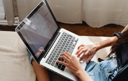 La Fiscalía General del Estado implementó una actualización en su sistema digital de denuncias para casos de violencia de género.