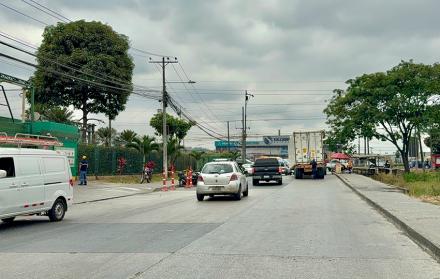 obras pluviales de Municipio en sector de vía a Daule
