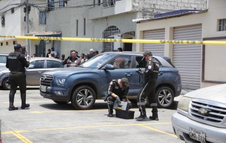 Policía