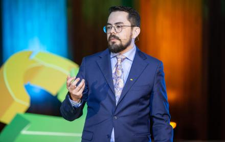 Inty Grønneberg en la Asamblea