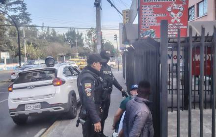 policía captura a delincuentes