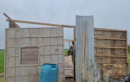 Un operativo del Bloque de seguridad terminó con la detención de seis hombres armados, presuntamente vinculados al grupo delictivo Los Lobos.