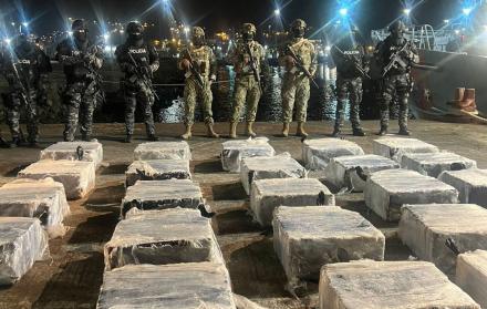 Según John Reimberg, se ejecutaron cinco operativos que resultaron en 16 personas aprehendidas y el decomiso del cargamento.