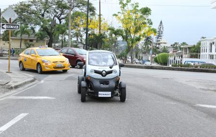 CARRO ELÉCTRICO