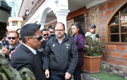 Ministro del Interior Jhon Reimberg se reunió con transportistas para frenar el bloqueo.
