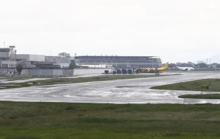 EL AEROPUERTO INTERNACIONAL JOSÉ JOAQUÍN DE OLMEDO DE GUAYAQUIL