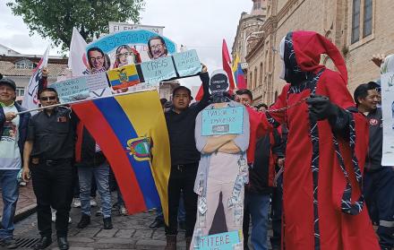 DANIEL NOBOA MARCHA QUIMSACOCHA