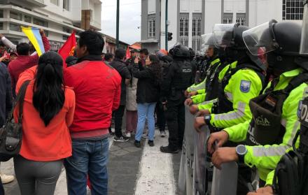 El Movimiento Indígena de Cotopaxi instó a proveerse de productos básicos el fin de semana, ante el anuncio del paro nacional de la Conaie.