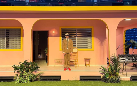 Una de las funciones de la residencia de Bad Bunny “No Me Quiero Ir de Aquí”.