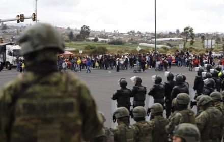 Militares en Latacunga