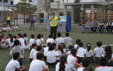 Plan escuela segura en playas