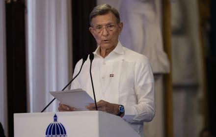 Roberto Álvarez.