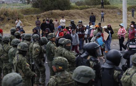 Movilizaciones en Latacunga por paro nacional.