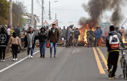 Norte. En la zona hubo cierres viales que se extendían desde Pichincha hasta Imbabura.