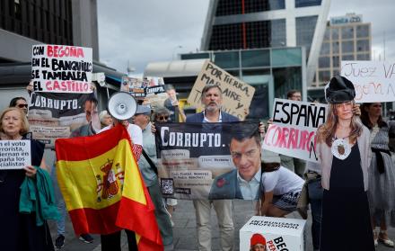 Mundo, España, Pedro Sánchez, Crisis política