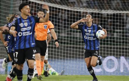 Copa Sudamericana_ On (15226108)