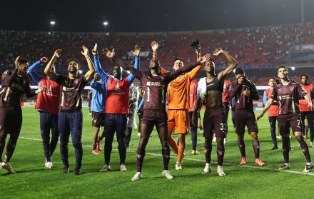 Todo el festejo de Liga de Quito en el estadio Morumbí.