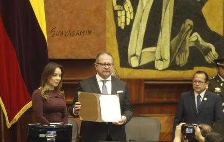 Posesión Fabián Fabara