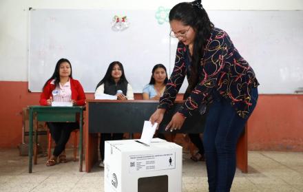 votaciones CNE
