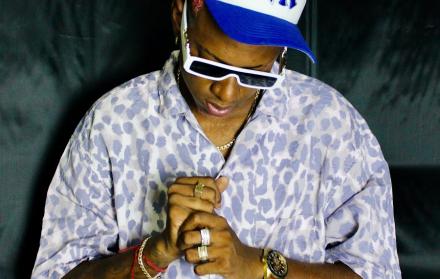 cantante urbano Magnus R Troy