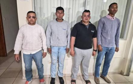 Las Fuerzas Armadas del Ecuador presentaron una denuncia penal formal ante la Fiscalía General del Estado.
