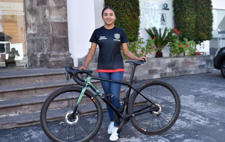 Natalie Revelo, ciclismo, Matos Mobility, Liv Giant Toscana, Vuelta a Costa Rica