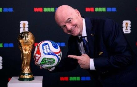 Gianni Infantino con la Trionda