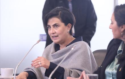Gabriela Sommerfeld, canciller ecuatoriana, firmó el memorando.