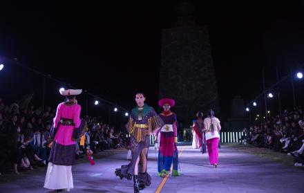 Dual Pasarela en la Mitad del Mundo