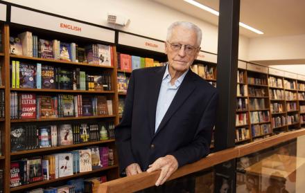 LANZAMIENTO LIBRO AND (15274764)