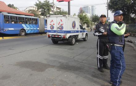 Accidente avenida Carlos Julio Arosemena