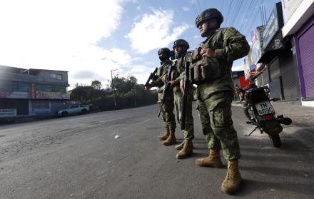 Militares Quito