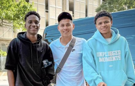 Darwin Guagua, Jordy Alcívar y Patrick Mercado jugadores de Ecuador.