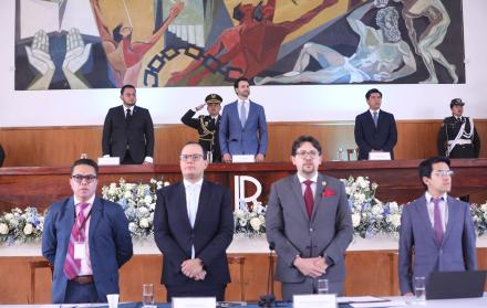 El acto se desarrolló en presencia de autoridades nacionales, locales, militares, policiales y representantes de la sociedad civil.