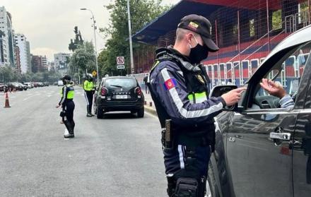 Controles Quito