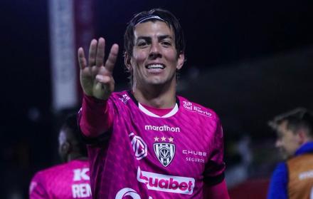 Michael Hoyos se mandó 4 goles ante Gualaceo.