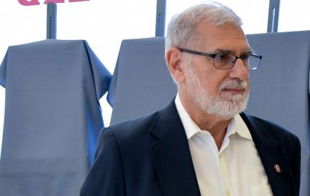 Alberto Dahik fue vicepresidente de la República en el gobierno de Sixto Durán Ballén.