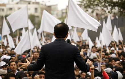 El CNE aprobó la participación de 13 organizaciones políticas y sociales en la campaña del Referéndum y Consulta Popular 2025.