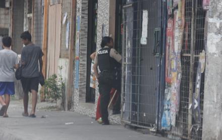 Policía.