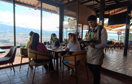 Servicios. Cuenca, la ciudad azuaya siempre ha encabezado el ranking de ciudades más caras del país.