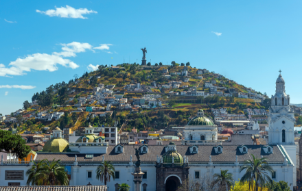 Quito es una de las ciudades con más visitas por turistas en feriados.