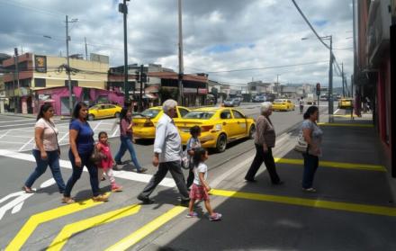 Cruce seguro Quito
